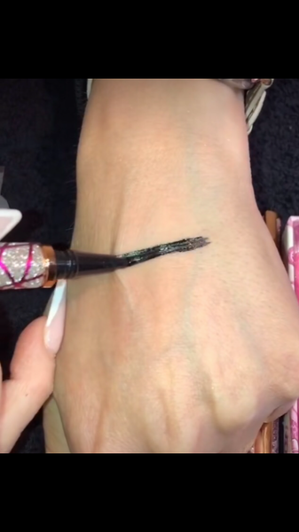 Black Eyeliner Glue Pen